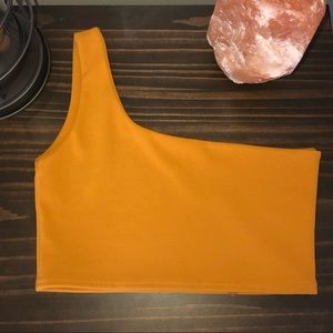 mustard one shoulder crop top🍊rebellious fashion